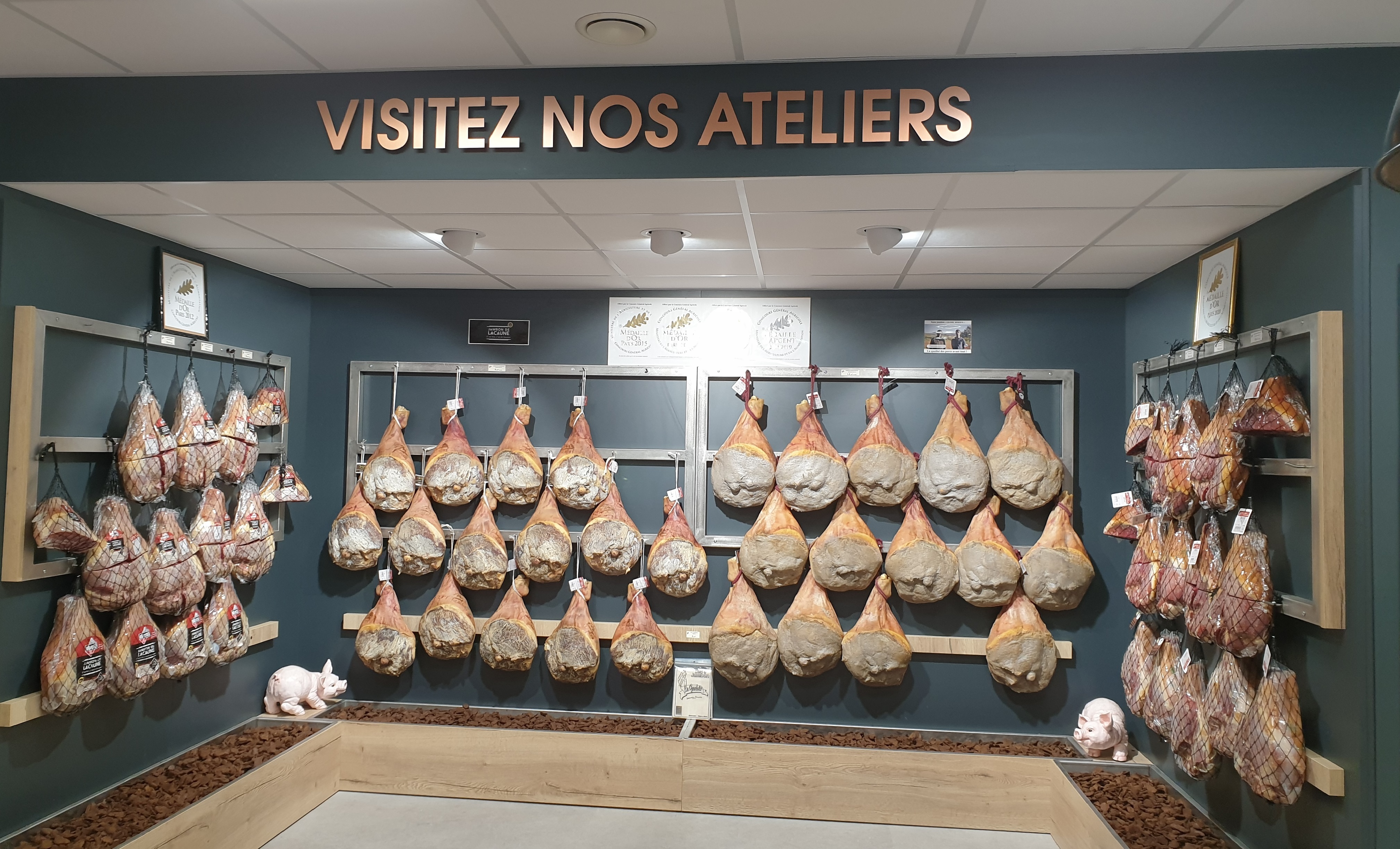 Découvrez les secrets de fabrication du célèbre jambon de Lacaune
