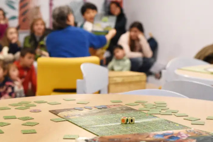 Séances de jeux encadrées pour les enfants