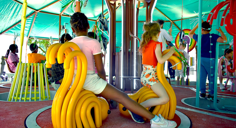 Saule et les Hooppies au Centre d'art contemporain Les Tanneries
