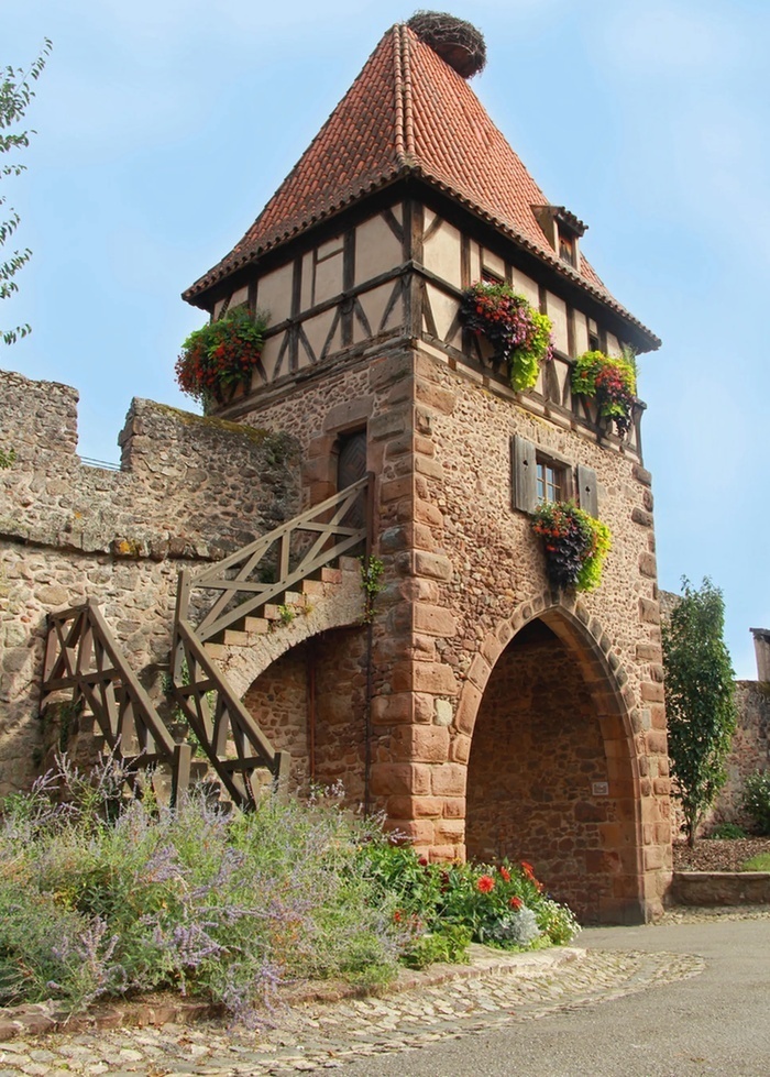 Ouverture de la Tour des Sorcières