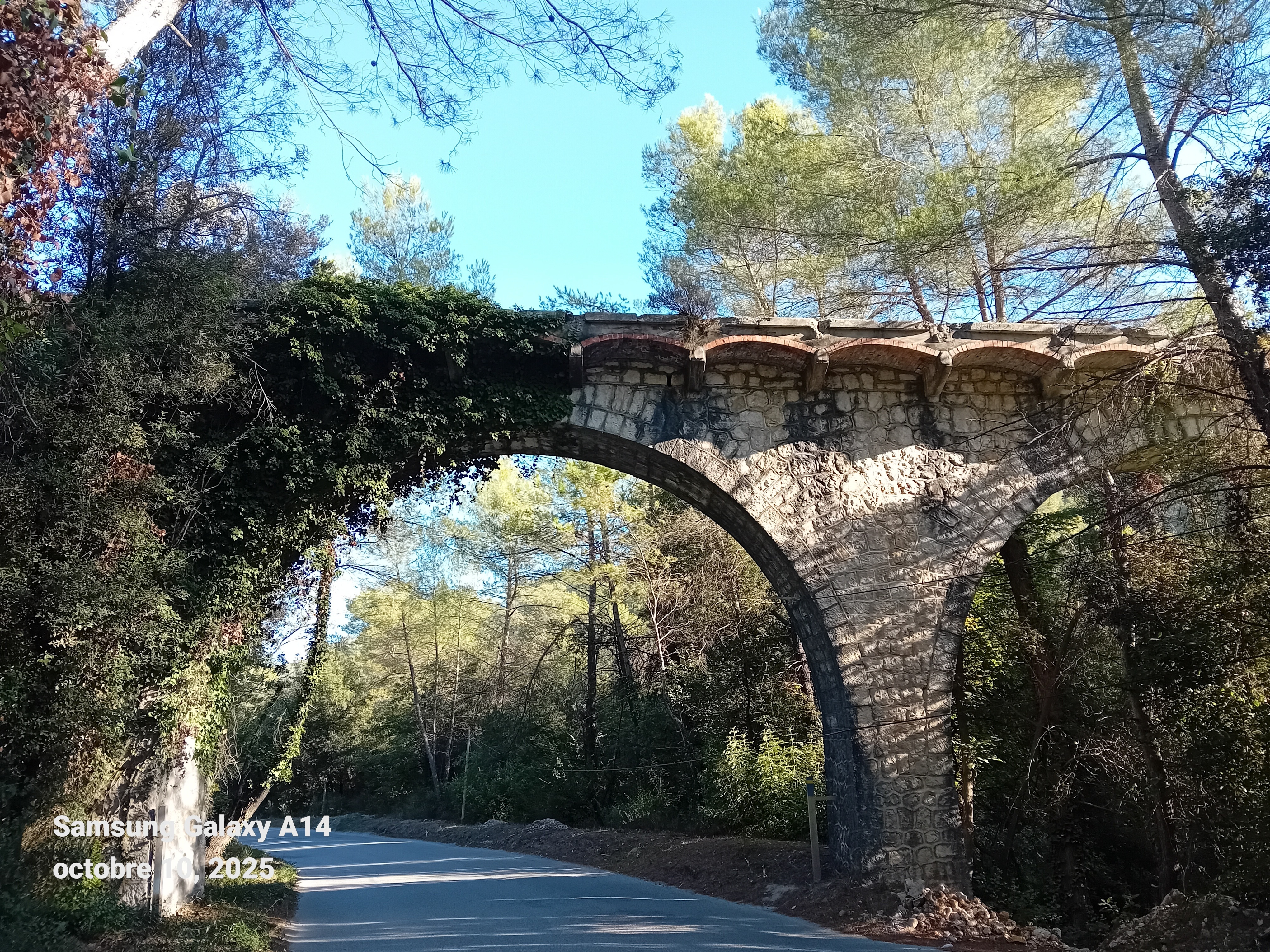Visite Guidée: Le Petit Montmartre et le circuit  du Tramway