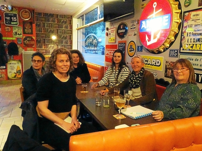 Kafe-flapiñ e Karaez