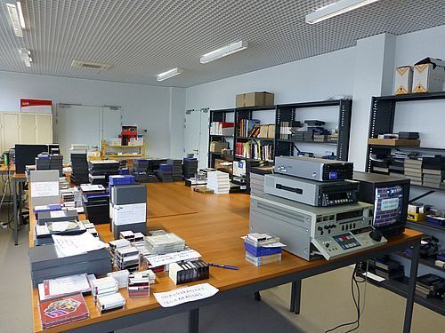 Le travail aux Archives