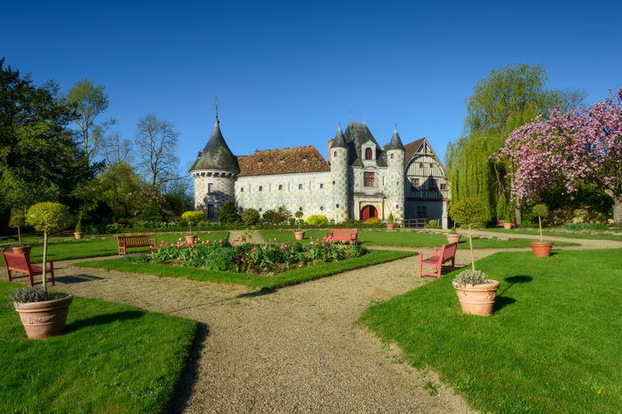 Visite libre du château-musée de Saint-Germain de Livet