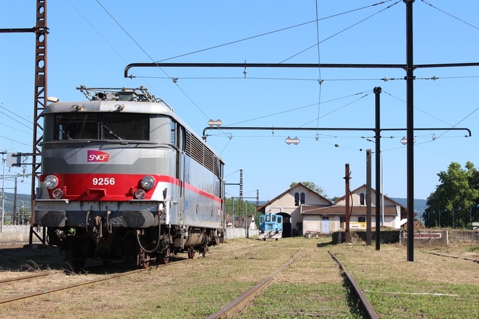 Visite de l'atelier des locomotives de CHAGNY