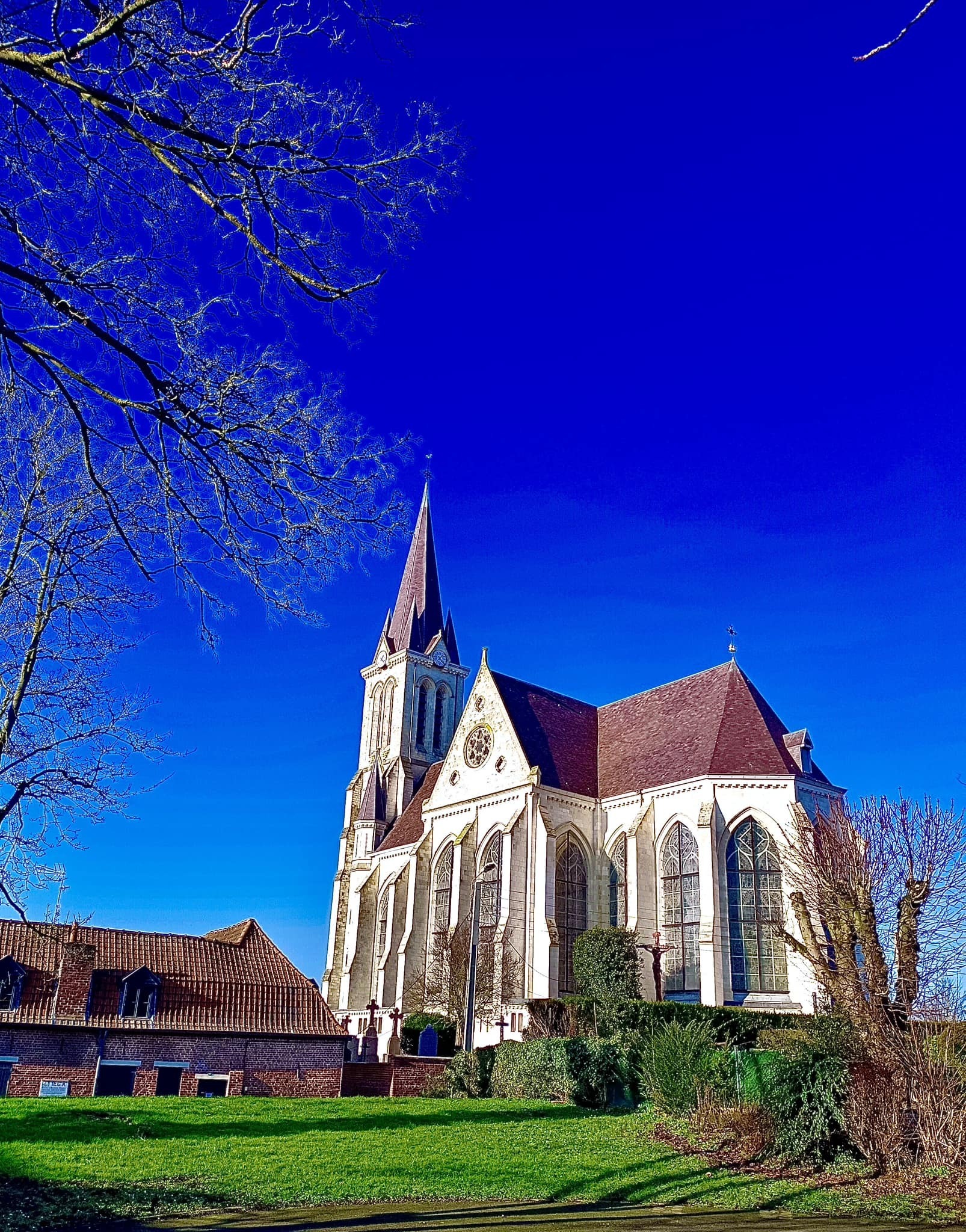 Exposition dans l'Église