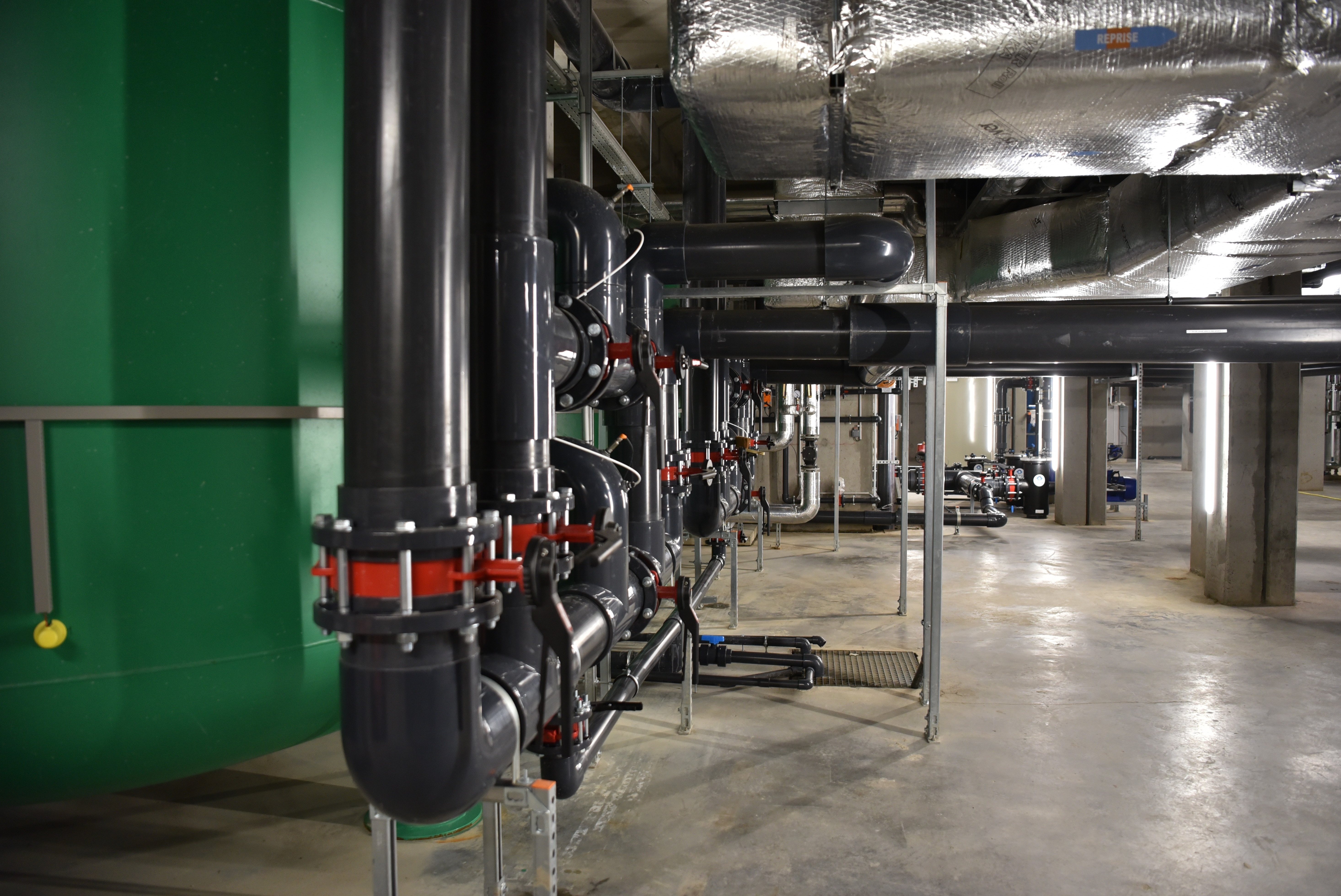 Visite des sous-sols du centre aquatique de Carvin