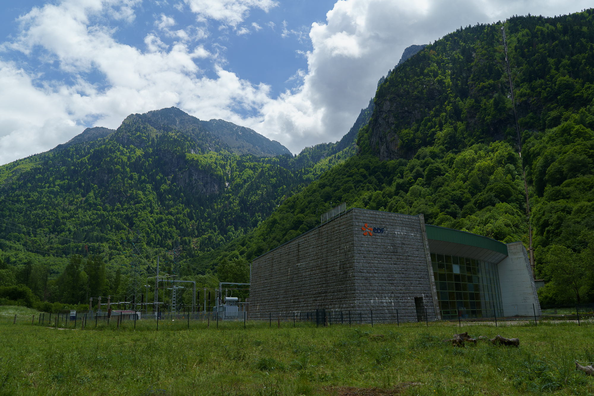 Visite guidée de la centrale hydroélectrique d'Orlu