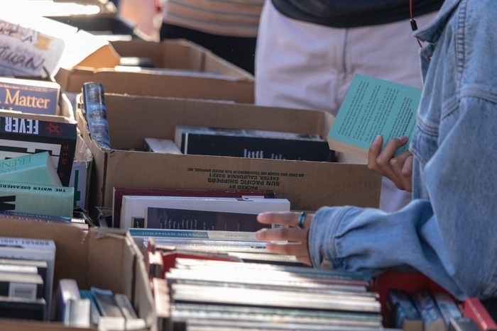 Braderie de la médiathèque