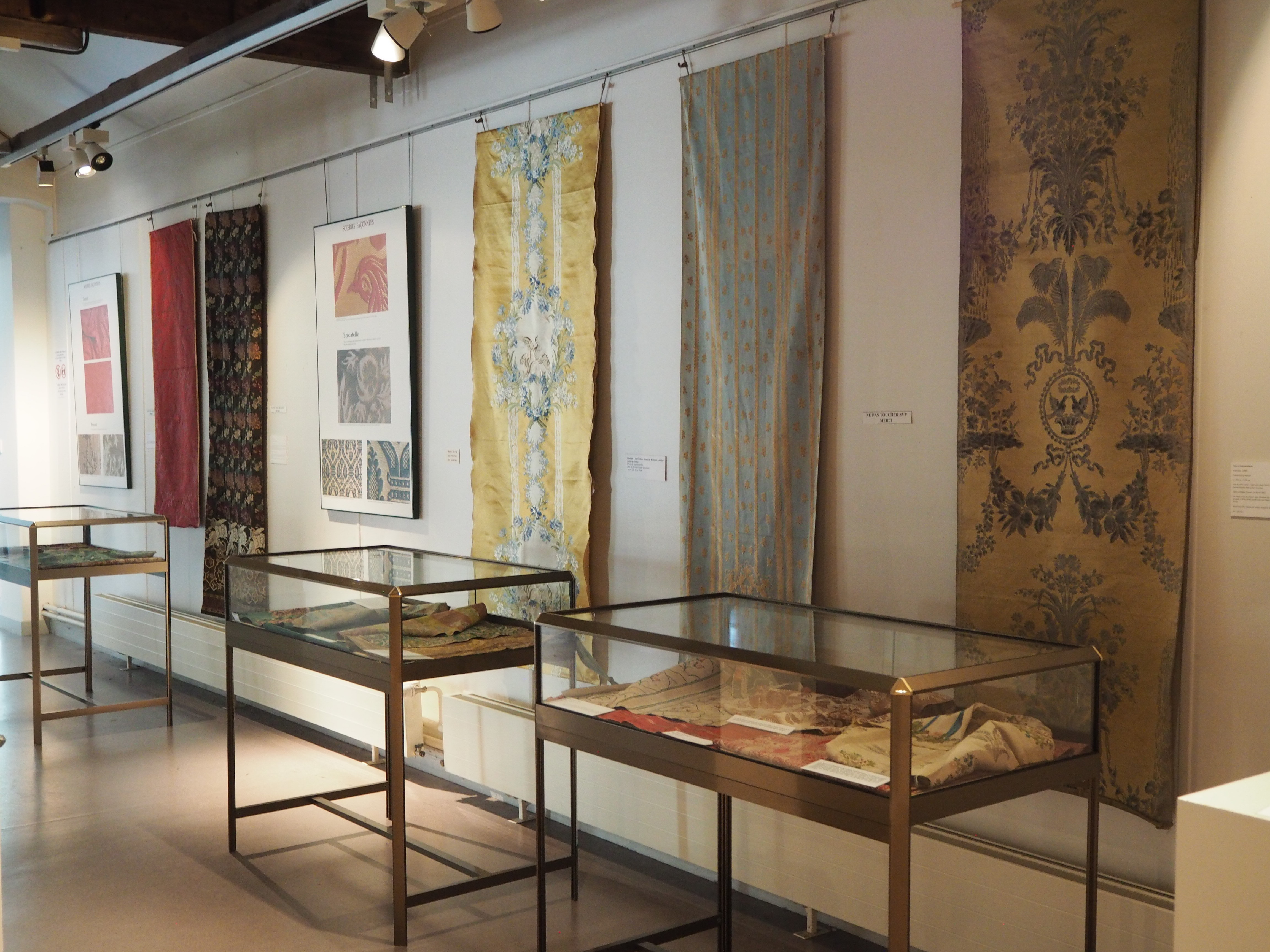 Exposition de Tours, Cité de la soie