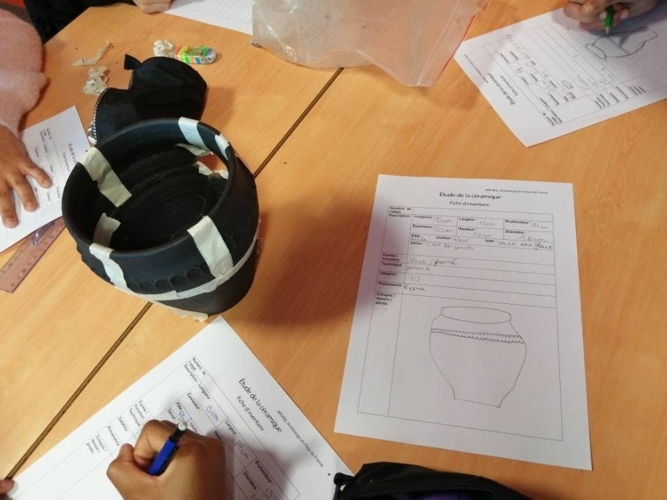 Atelier jeunes archéos : Céram' en puzzle
