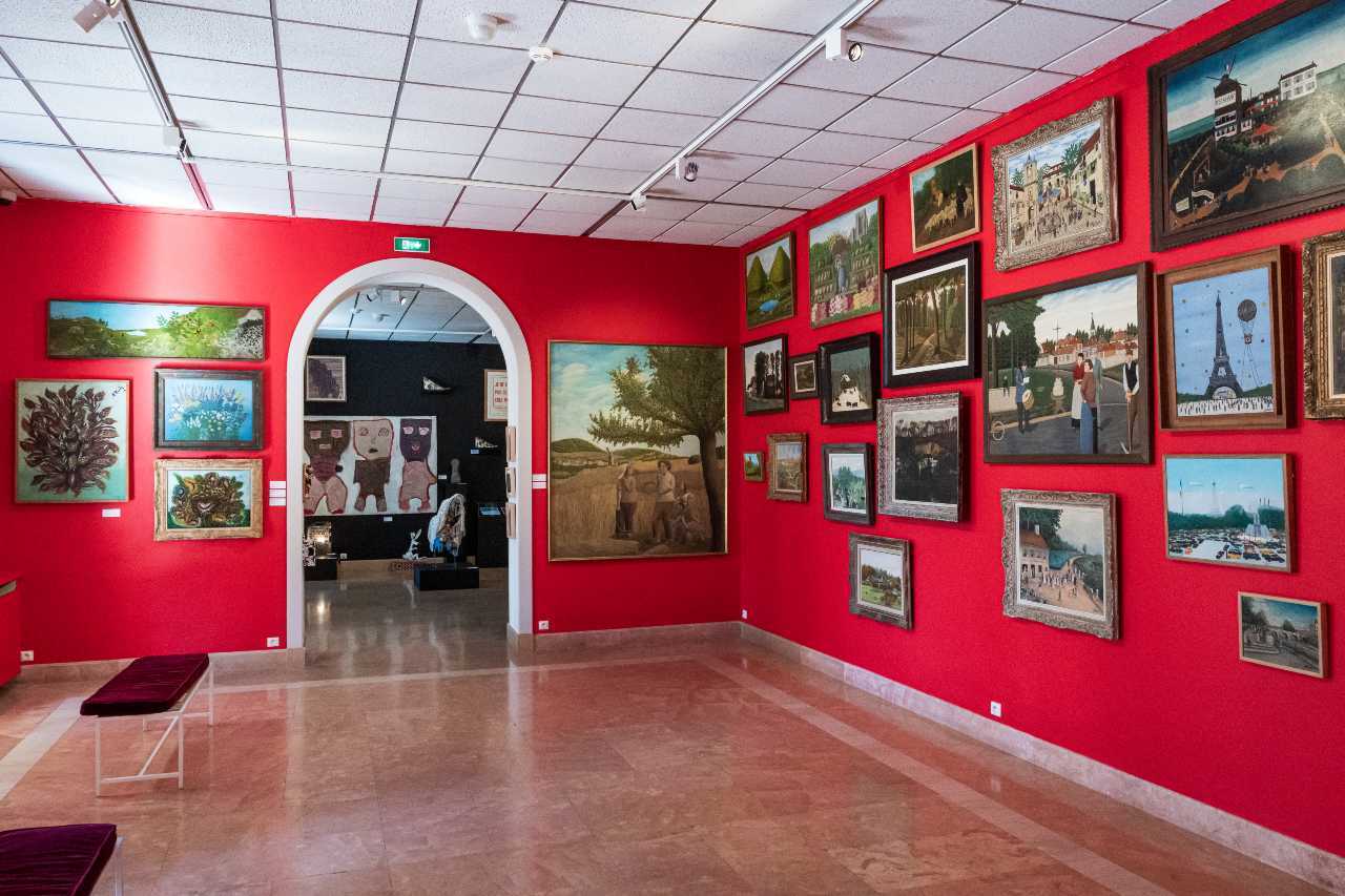 Visite guidée du parcours permanent du Musée international d'art naïf Anatole Jakovsky
