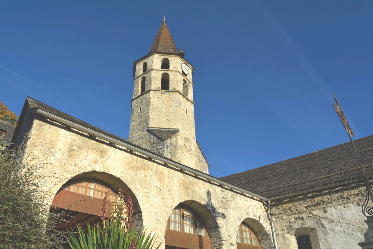 Partez à la découverte de l'église paroissiale Saint-Pierre de Galey