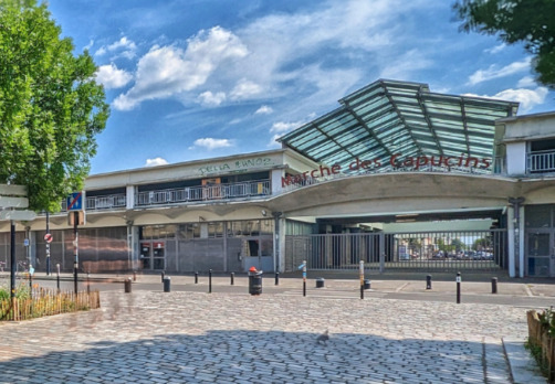 Balade urbaine aux Capucins : "Voyage dans le cœur battant de Bordeaux"