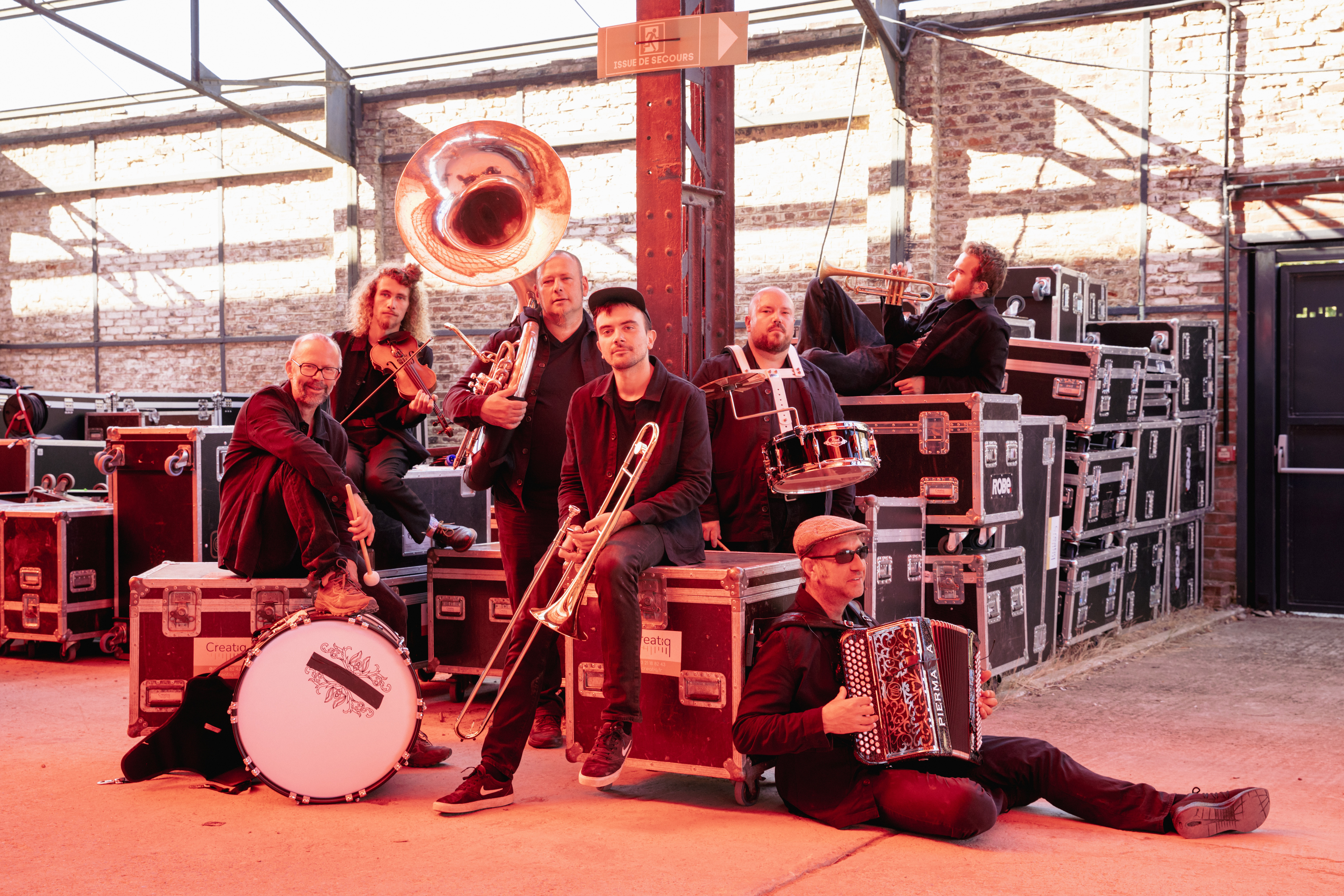 LA BRINGUE / FANFARE ELECTRO