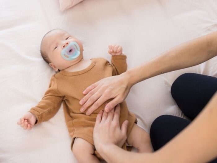 MASSAGE BÉBÉ