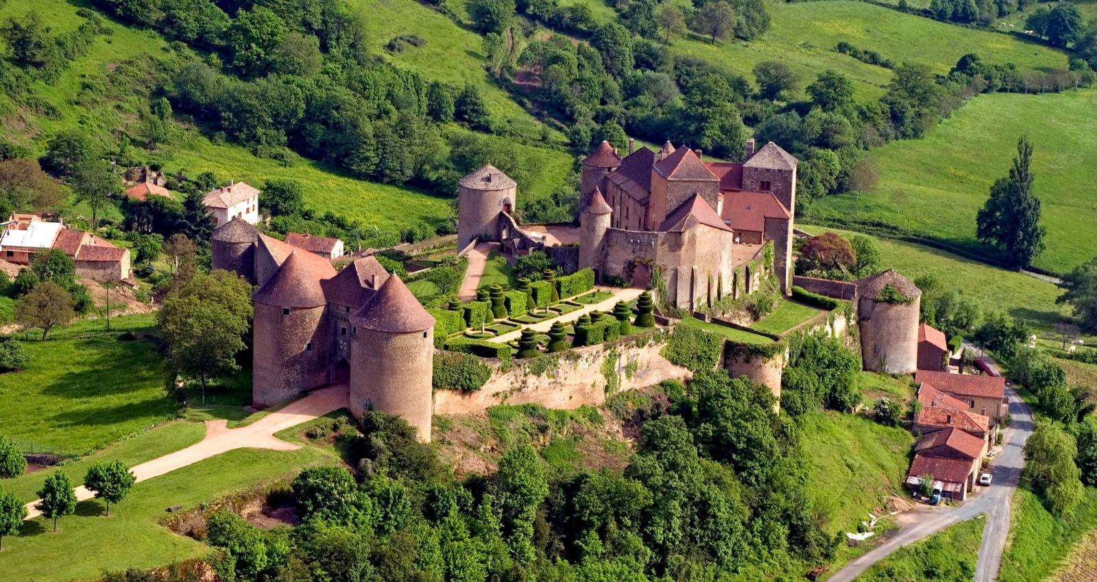 Visite guidée du château de Berzé