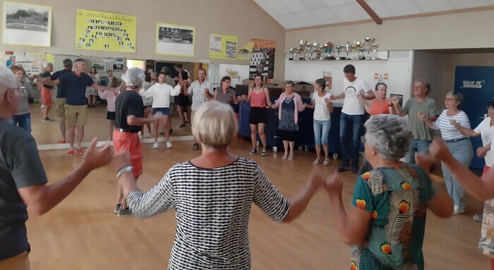 Initiation aux danses bretonnes
