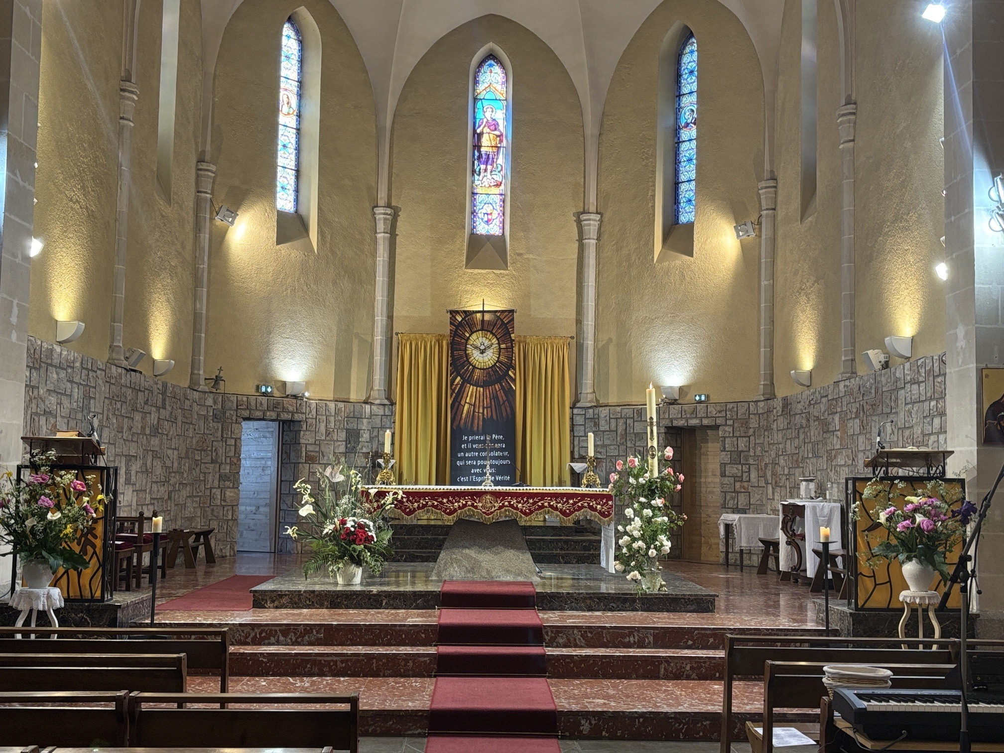 Visite sous forme de quiz de l'église Saint-Georges de Brassac