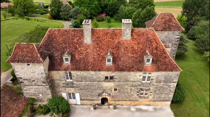 Visite guidée d'un château militaire du XVIIe siècle