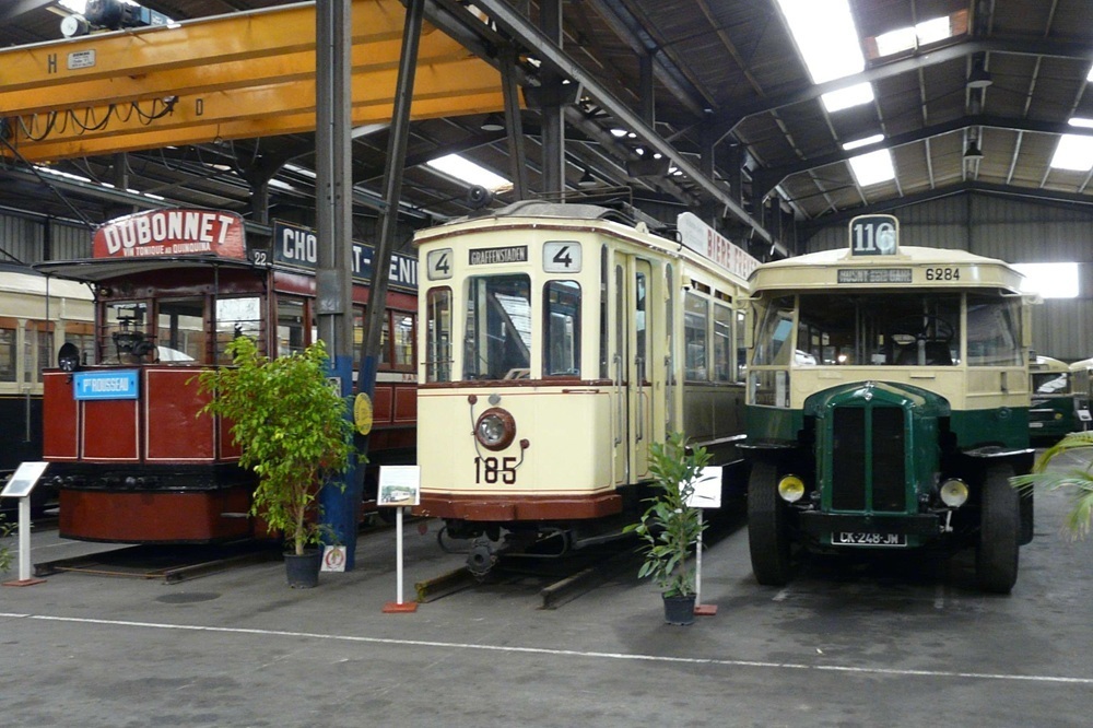 Visite du Musée des transports urbains de France