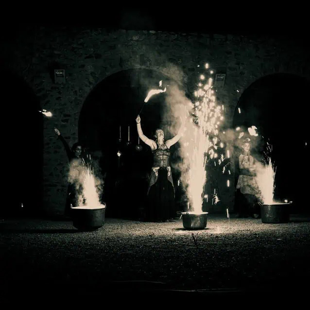 Spectacle de feu " Jeux de sorcières"