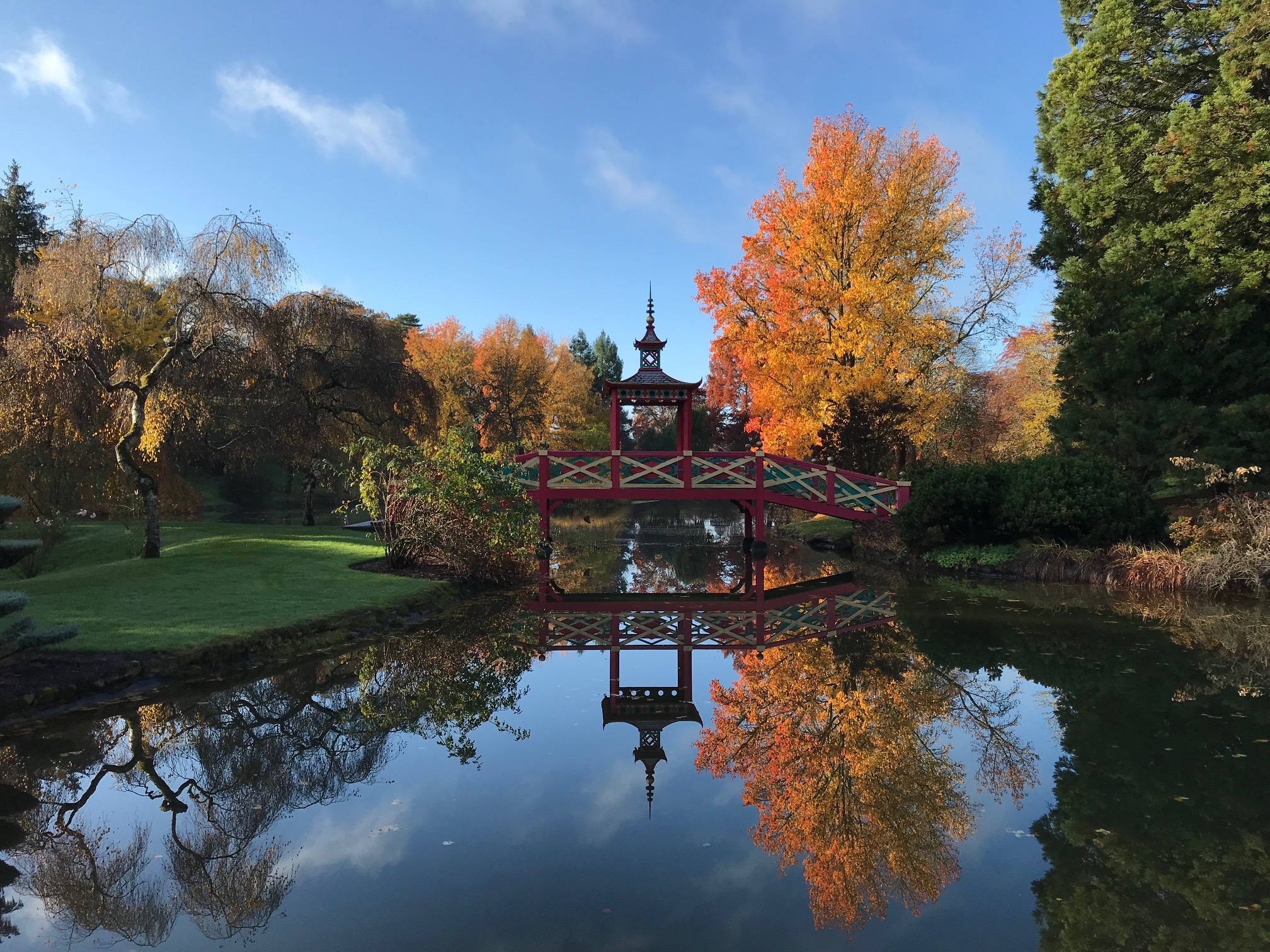 Visite libre du château et parc floral d'Apremont-sur-Allier