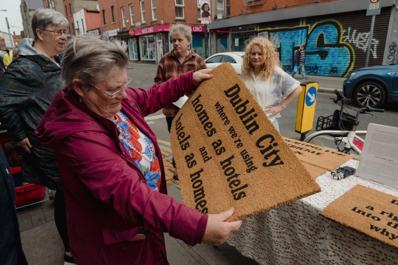 Exposition collective « Everyone Should Have a Home »