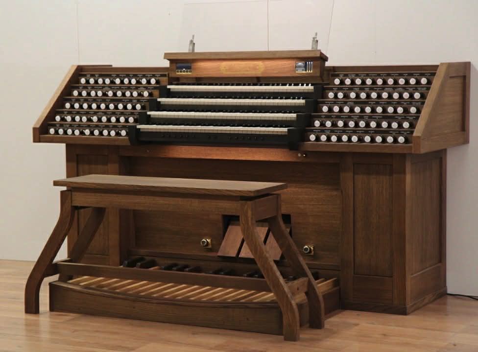 Visite guidée du nouvel orgue numérique de l'église Saint-Amand par l'association des Amis des orgues