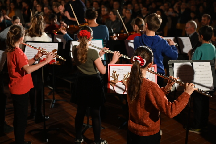 Moments de partage et de convivialité, ces concerts offrent aux élèves l’occasion de présenter le fruit de leur travail, en petites ou grandes formations, vocales ou instrumentales.