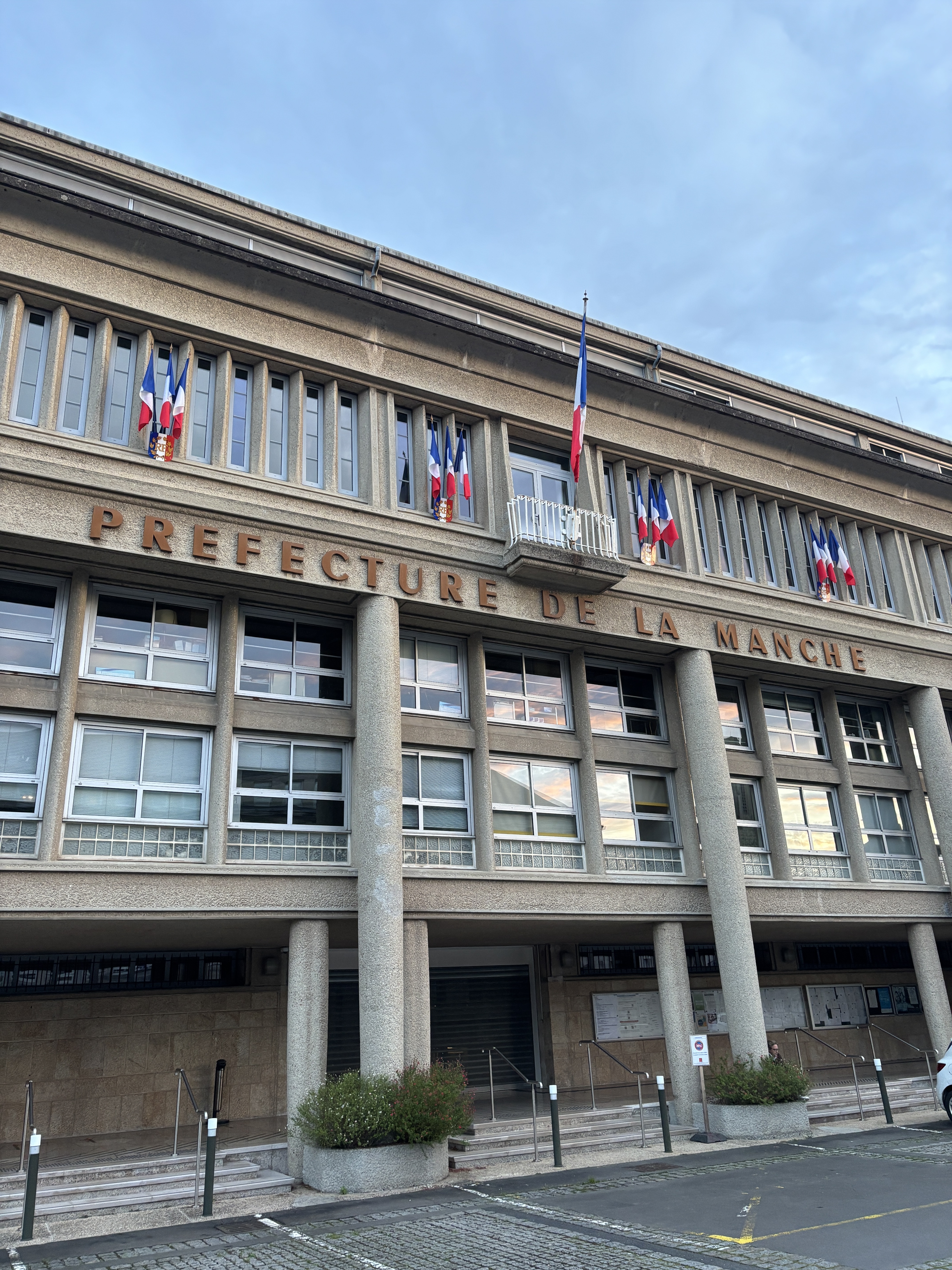 Visite guidée de la résidence et de la préfecture