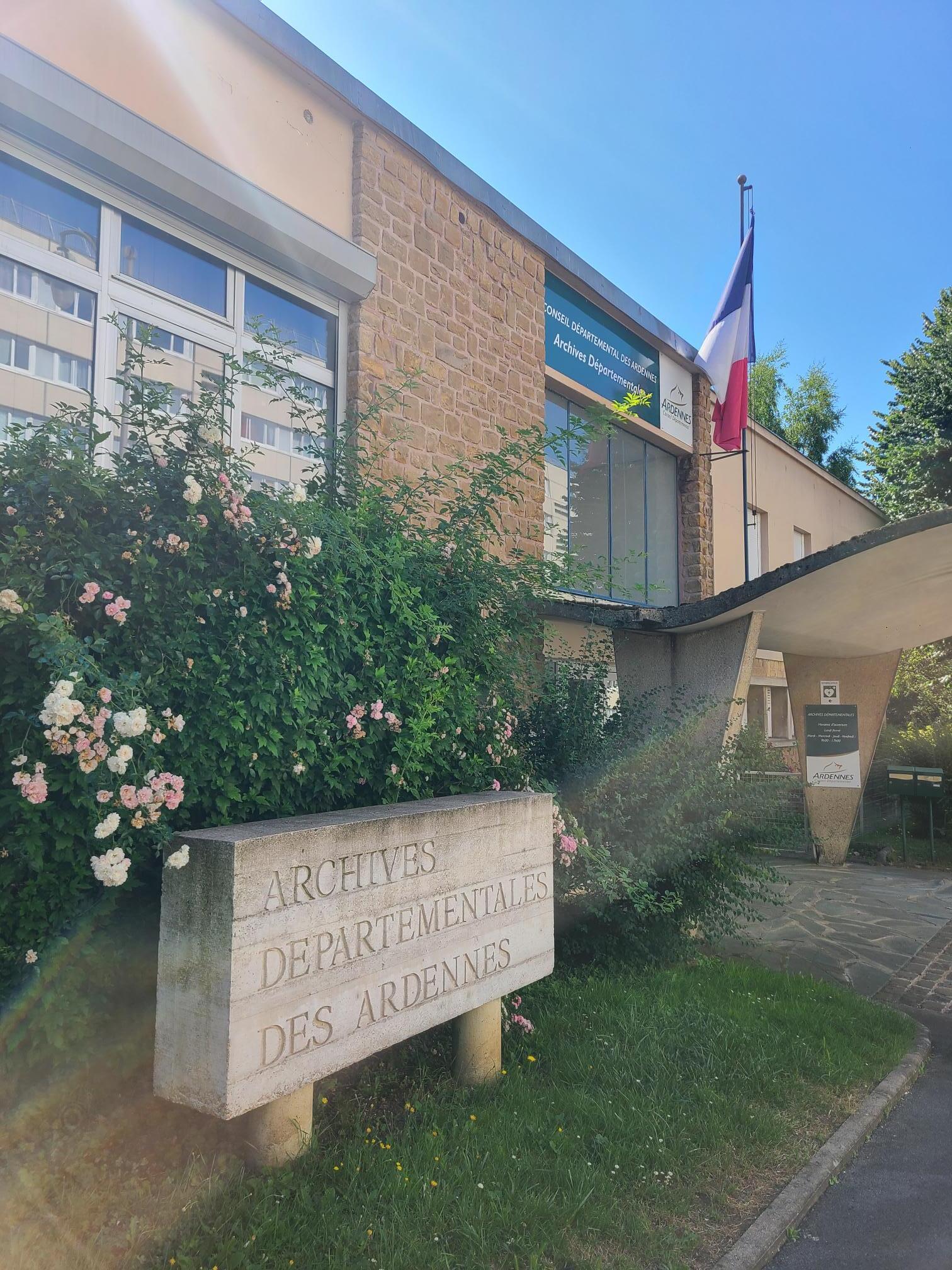 Visite guidée des Archives départementales des Ardennes