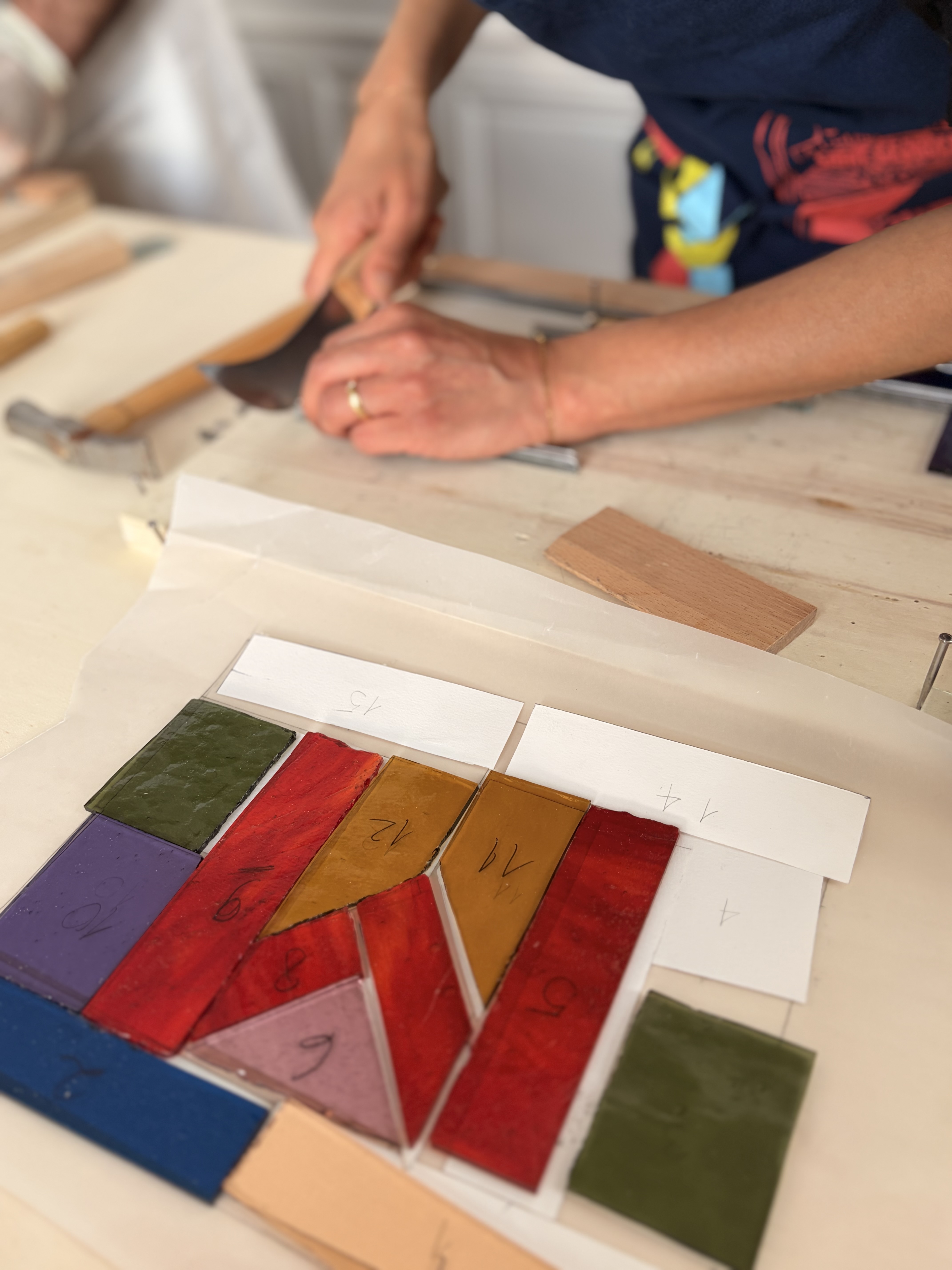 Les cours en atelier - Vitrail