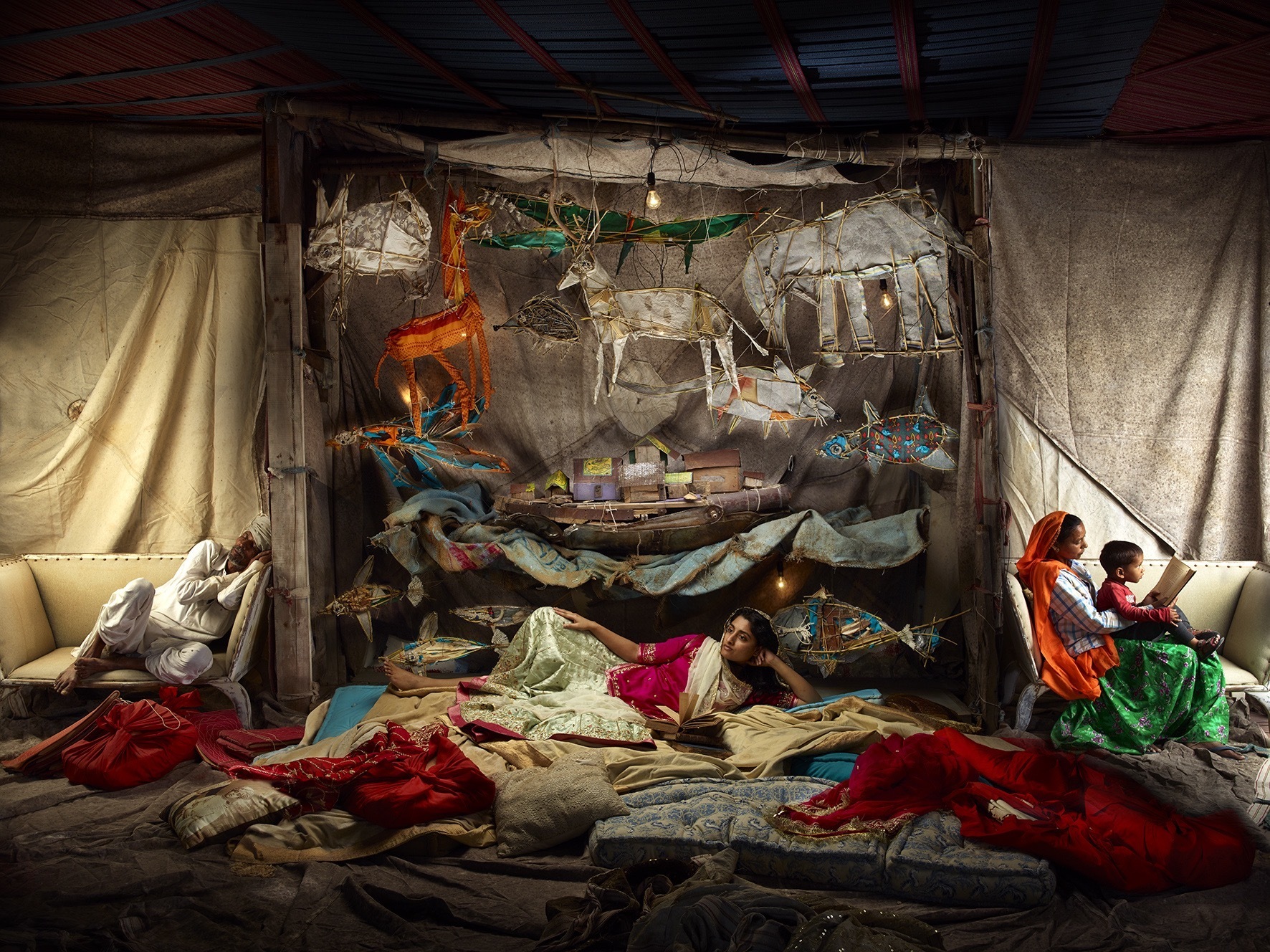 Exposition de Nicolas Henry, Cabanes imaginaires, 20 ans de mise en scène autour du monde - H GALLERY
