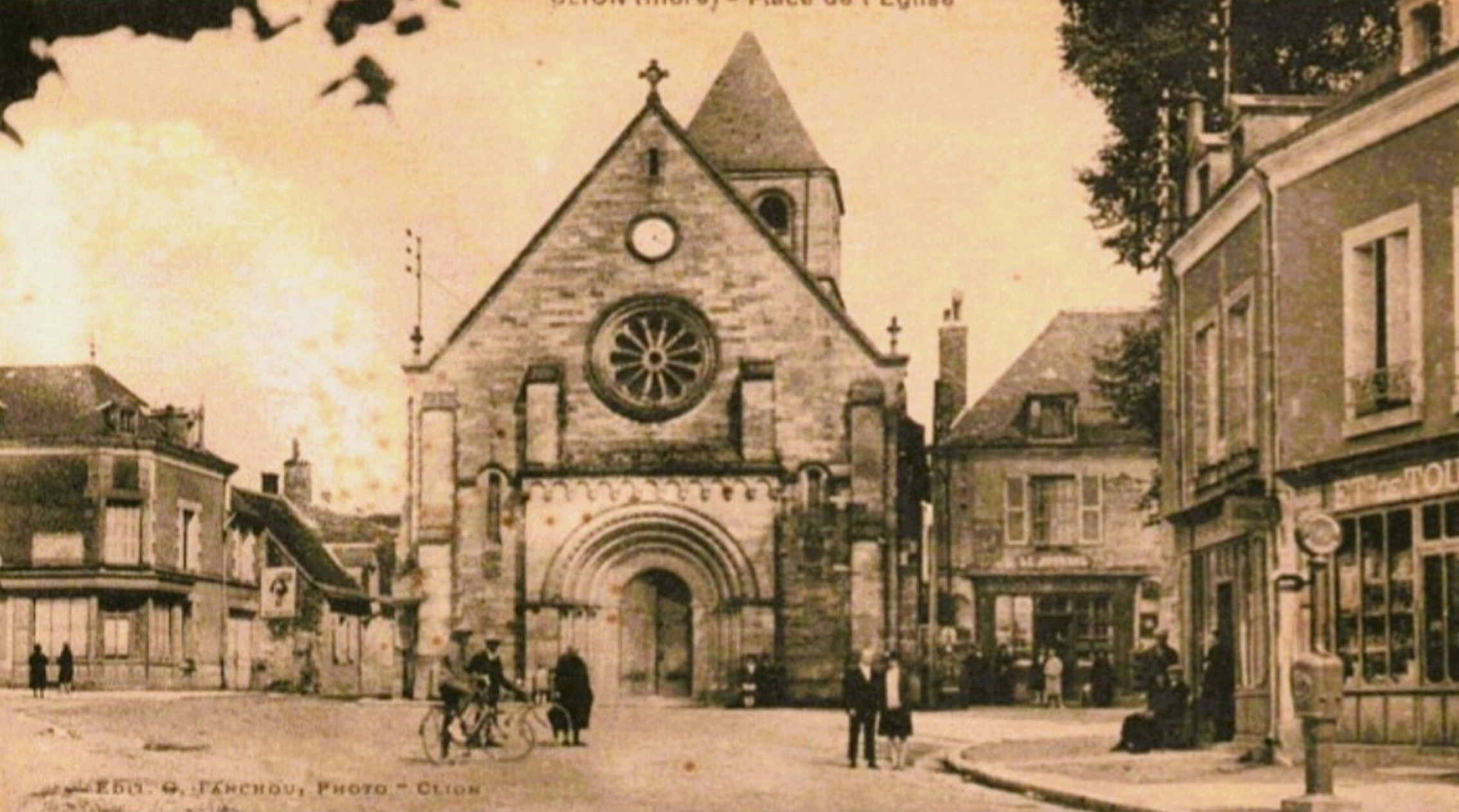 Promenade dans l'histoire de Clion à travers les cartes postales anciennes