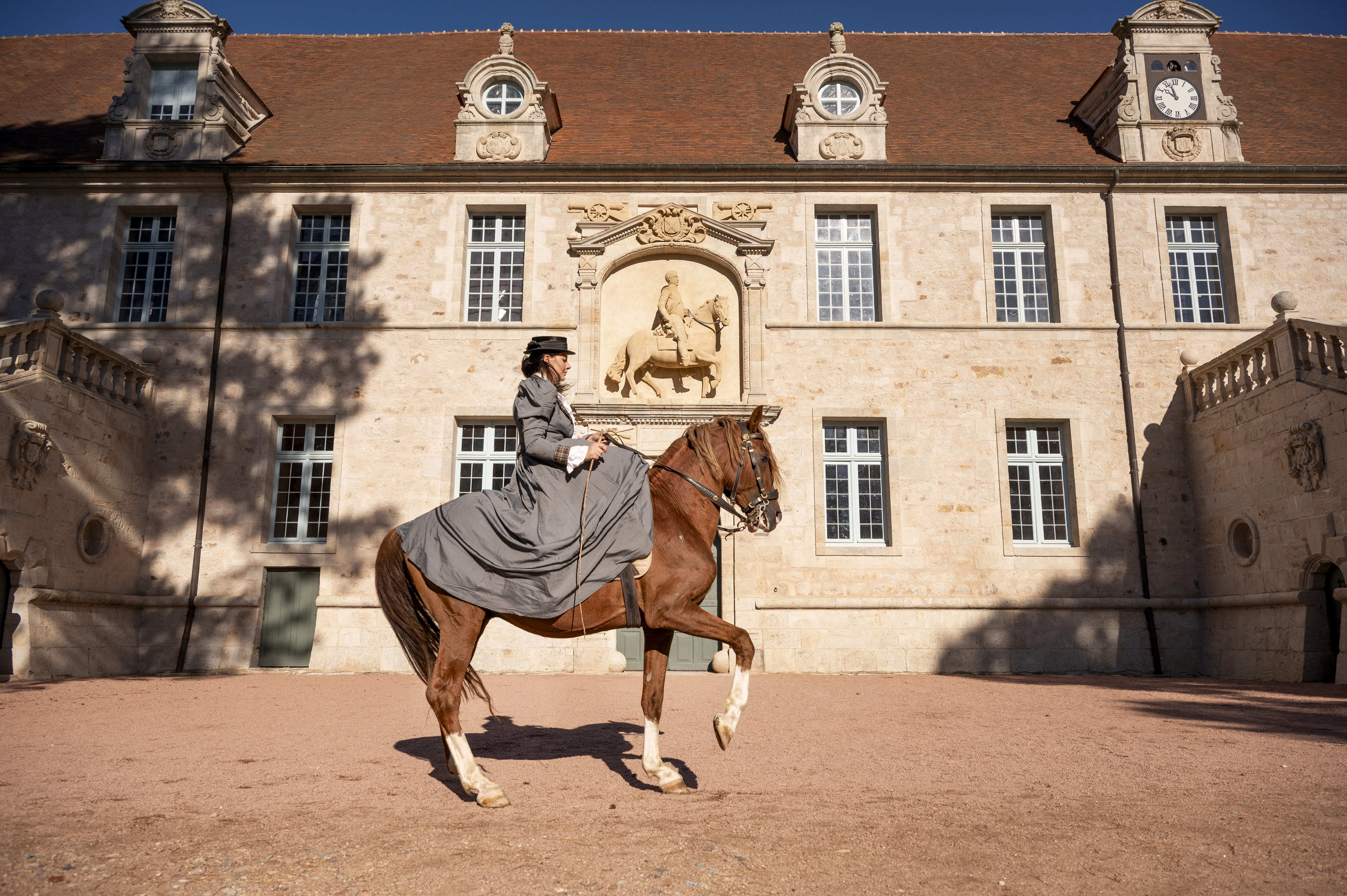 Visites Guidées et Animations aux Ecuries de Chaumont