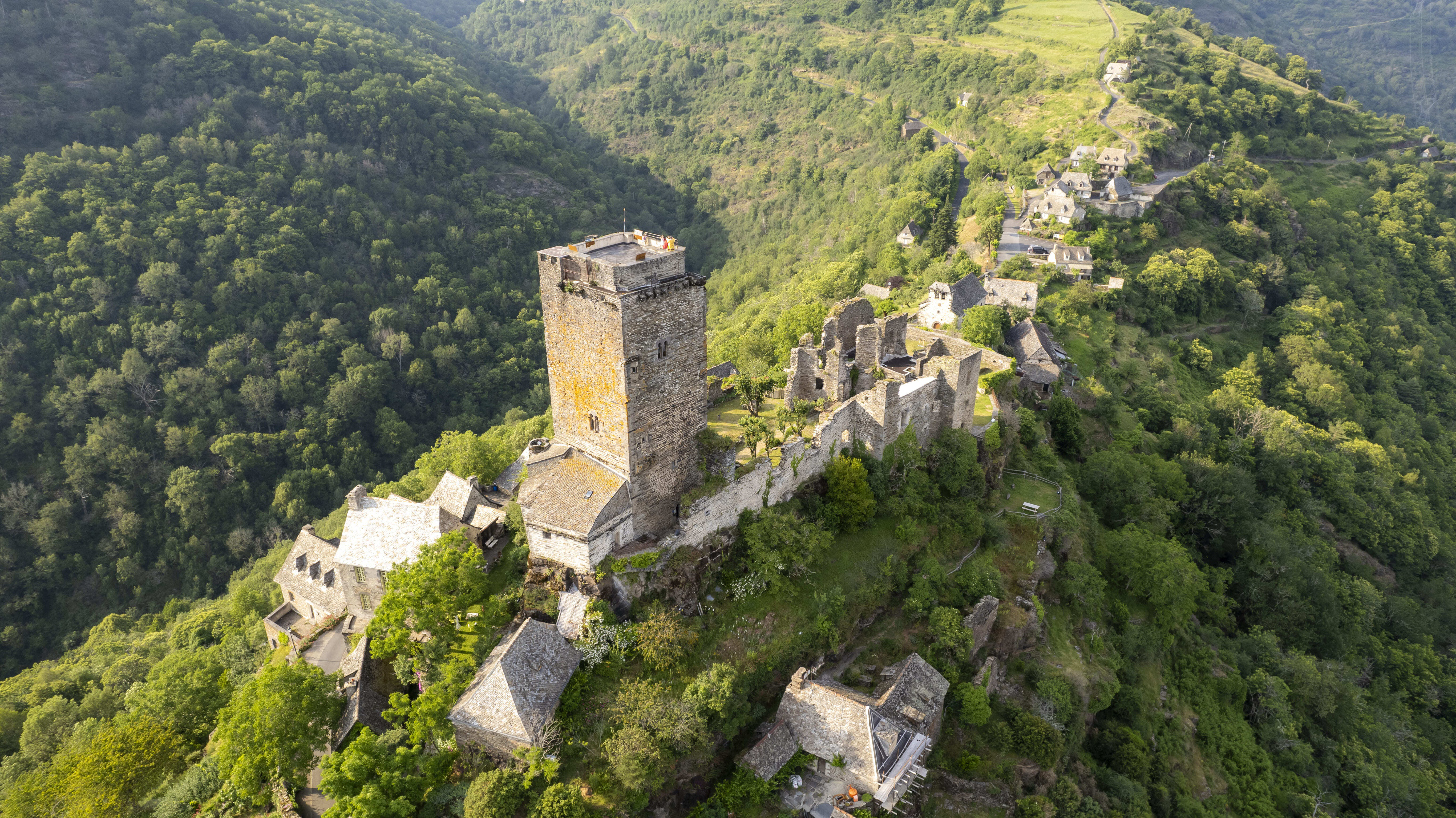 Suivez le guide au Château de Valon