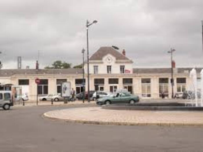 SNCF Réseau - Le poste d’aiguillage de Bourges vous ouvre ses portes pour les Journées Européennes du Patrimoine !