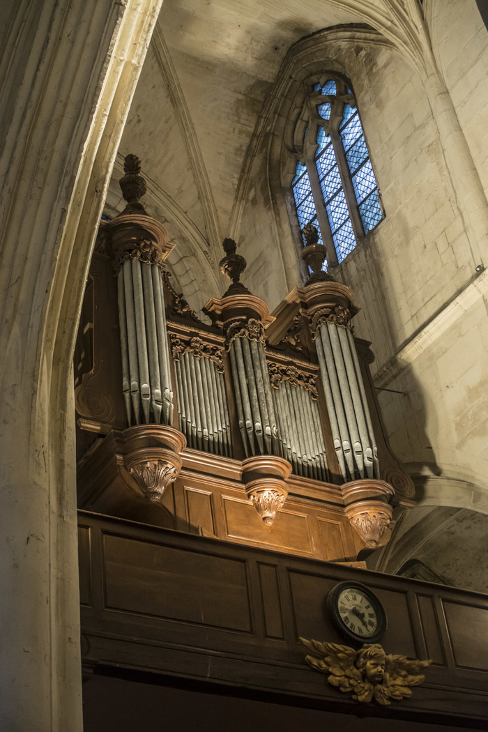 Découvrir les secrets d'un orgue à travers l'orgue historique de Houdan