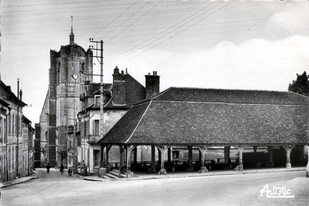 Seignelay : Visite guidée du Patrimoine et de l'Histoire de notre village