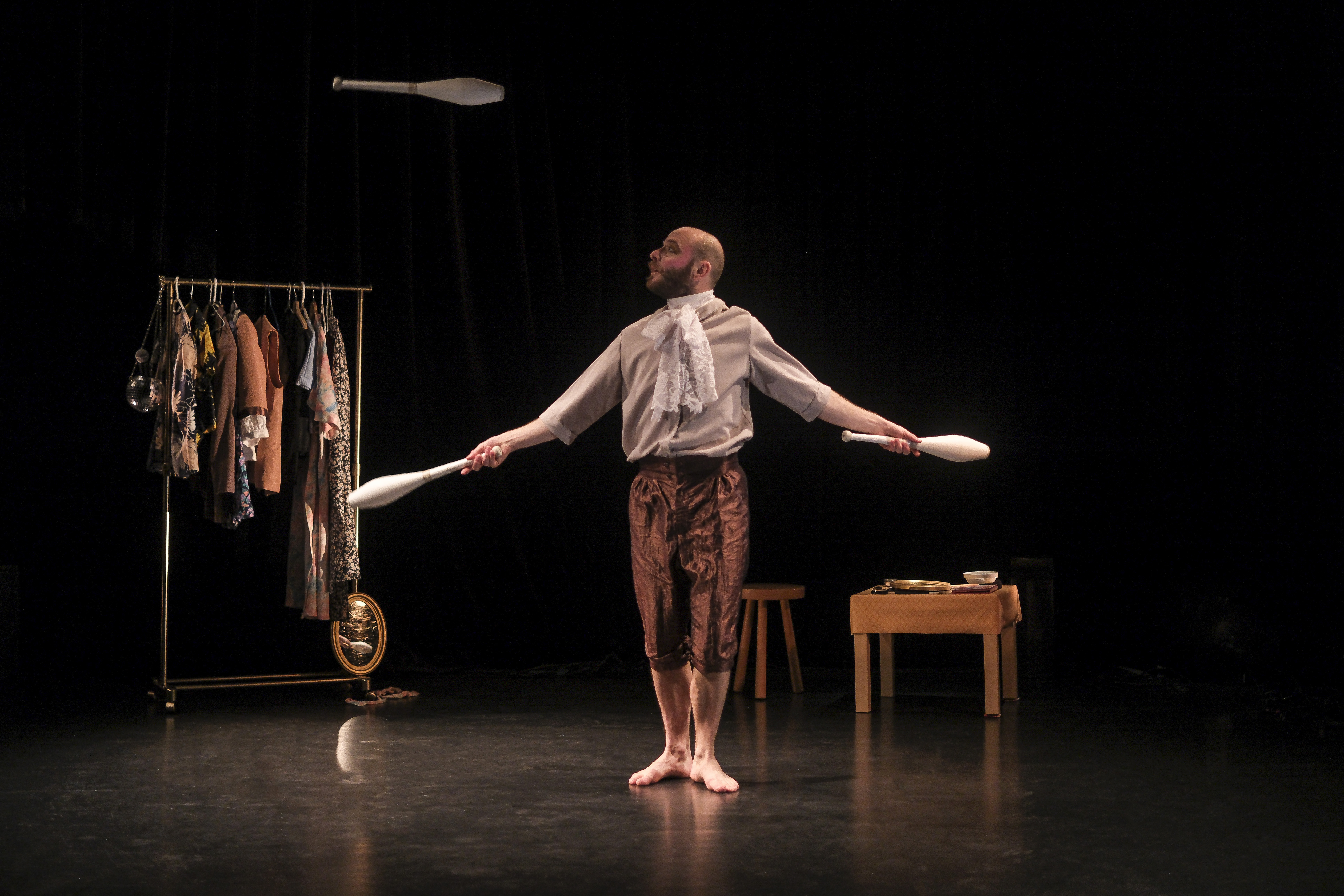 Les Belles Sorties - Revers de paillettes - Compagnie Tourne Au Sol
