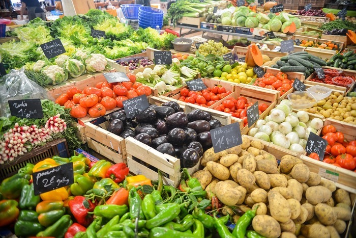 Marché d'Ouzouer sur Loire - Dimanche