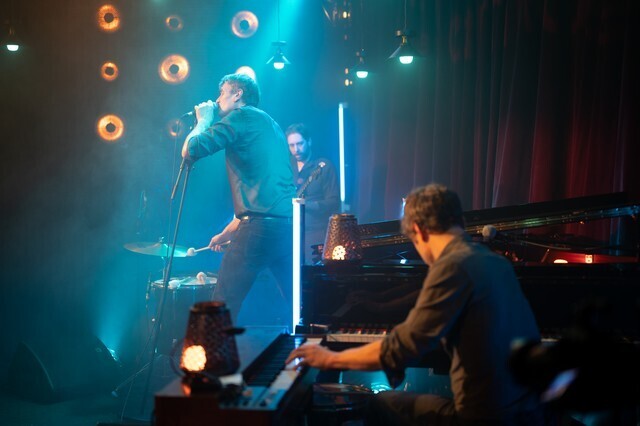 Lou Casa chante Barbara et Brel