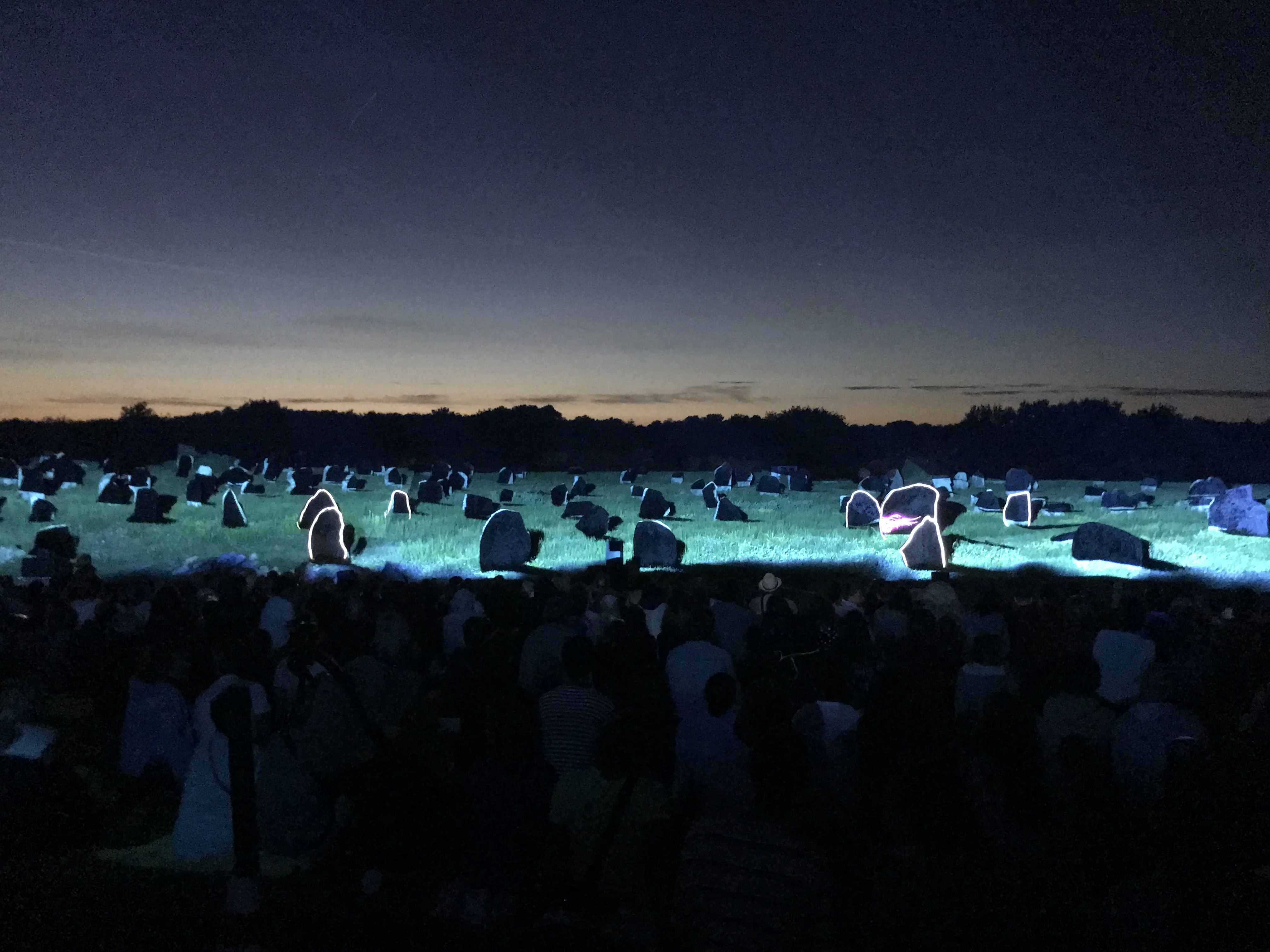 Skedanoz, les nuits scintillantes des mégalithes