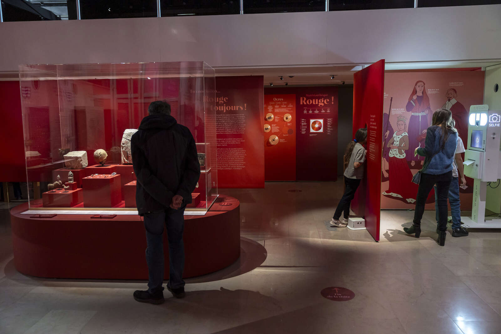 Visites de l'exposition temporaire "Rouge ! Archéologie d'une couleur"