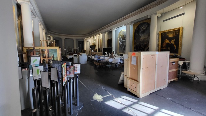 Dans les coulisses du musée : la régie des collections