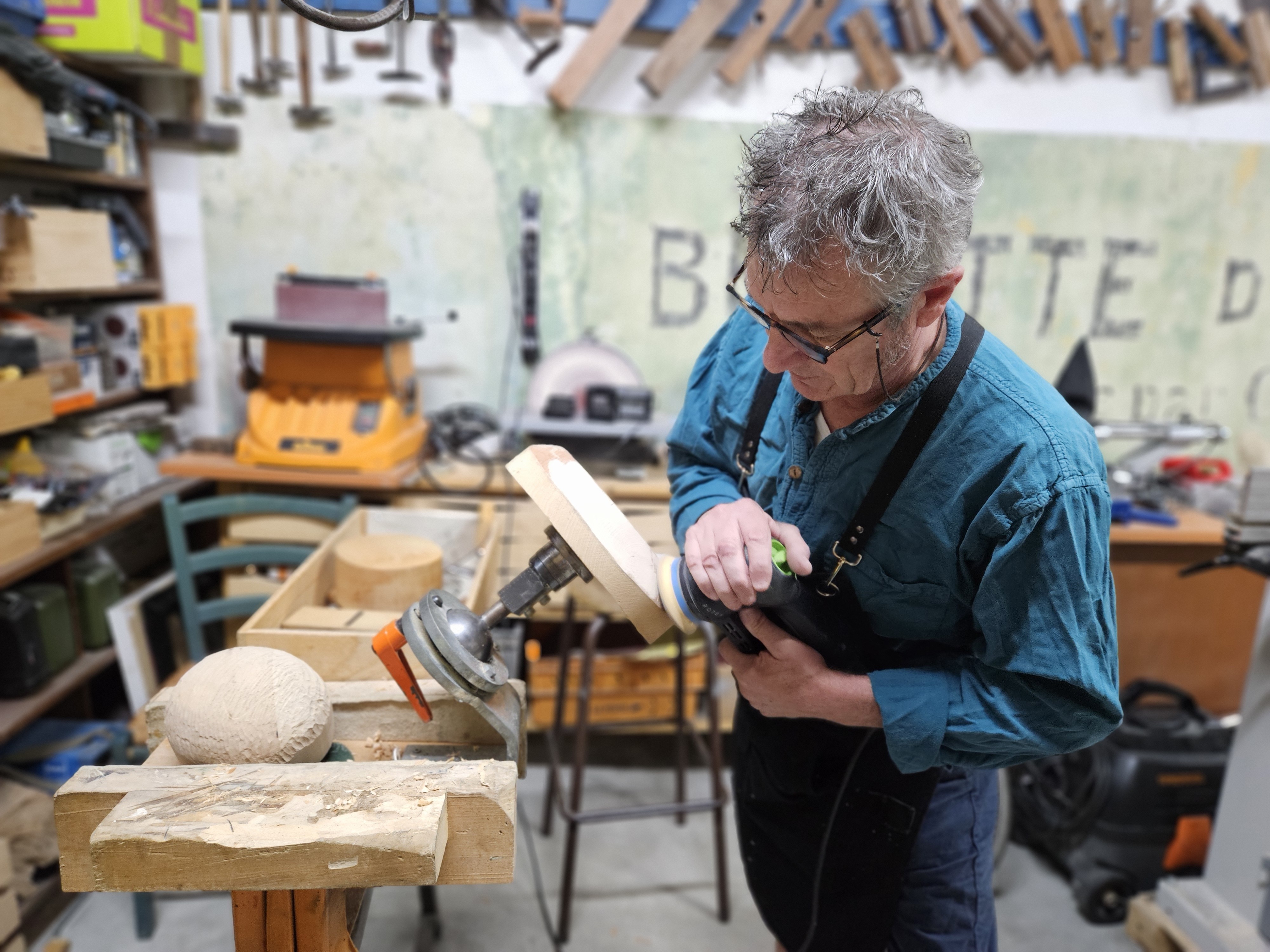 Visite de la chapellerie / Atelier de formier "Hats blocks Laforest"
