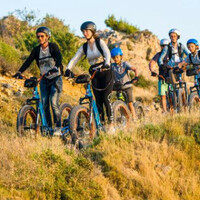 Balade en trottinette électrique et dégustation Château Hospitalet