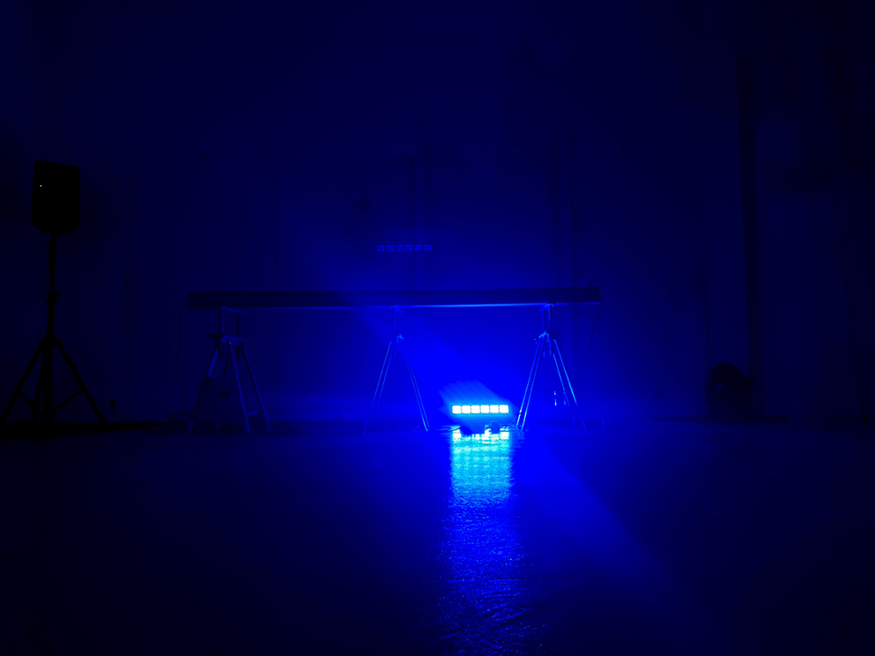 /Blø/ installation performative de Sophie Hasslauer & Cie FECIT