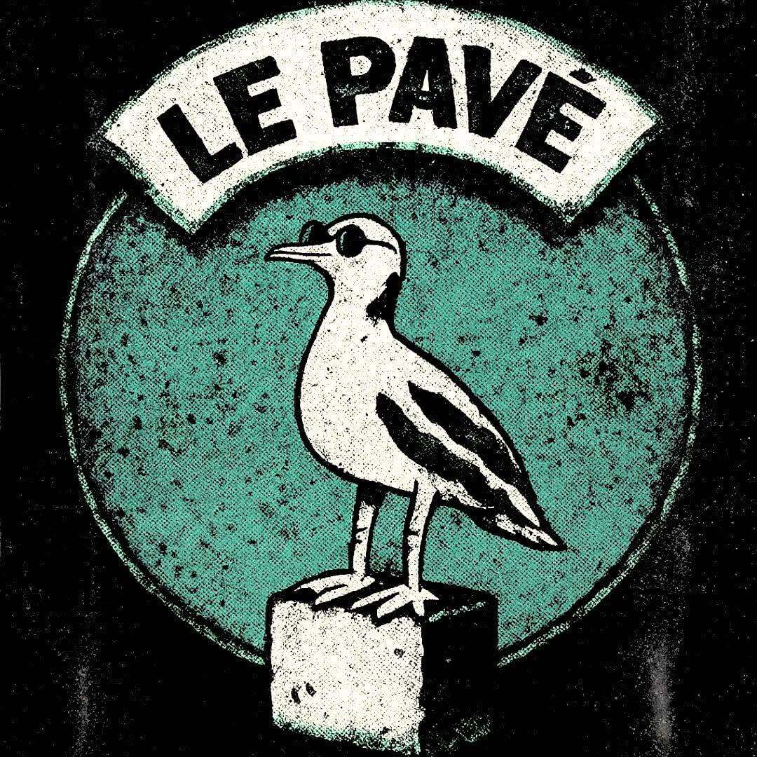 LE PAVÉ